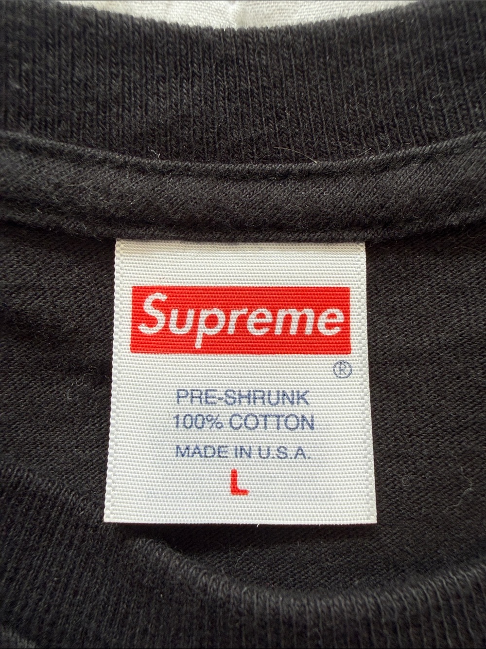 Supreme Black Subtle Box Logo Short Sleeve Tee - Picture 2 of 5